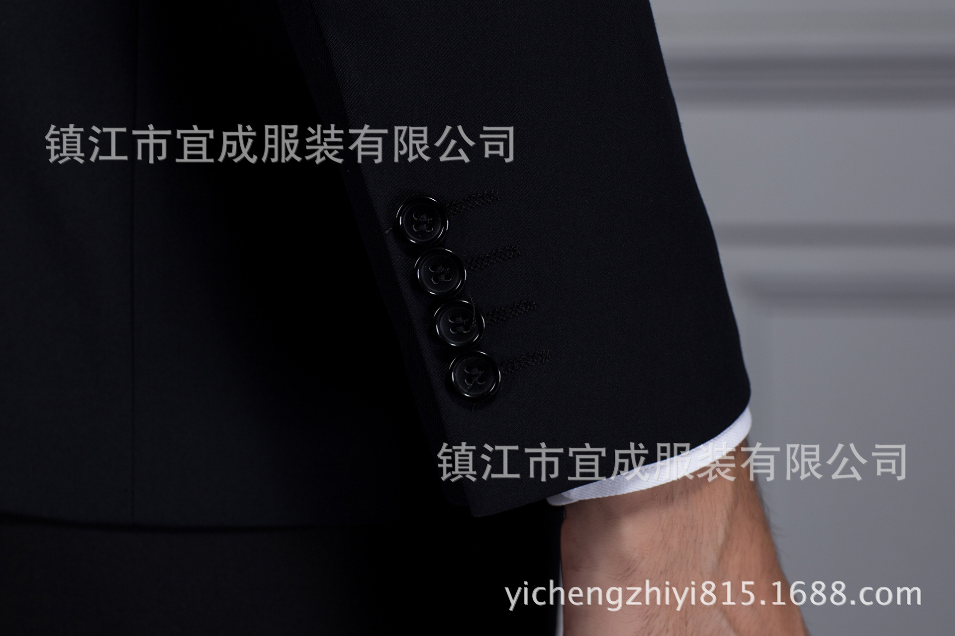 廣東黑色商務(wù)休閑修身男士西服套裝